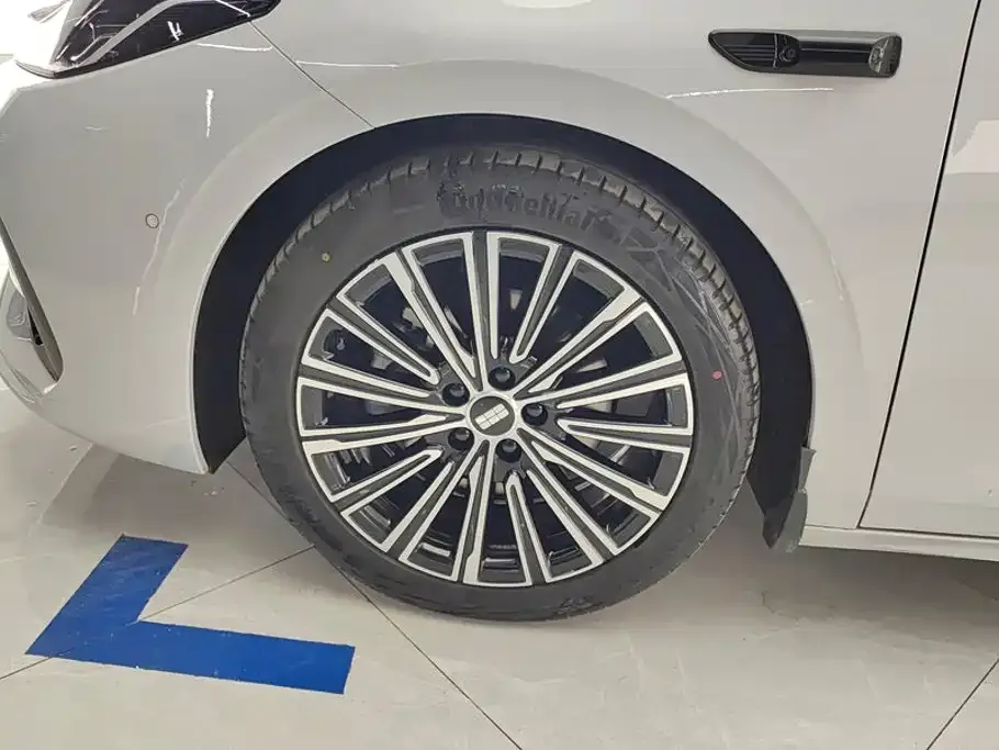 Geely Galaxy A7 EM — фото 5