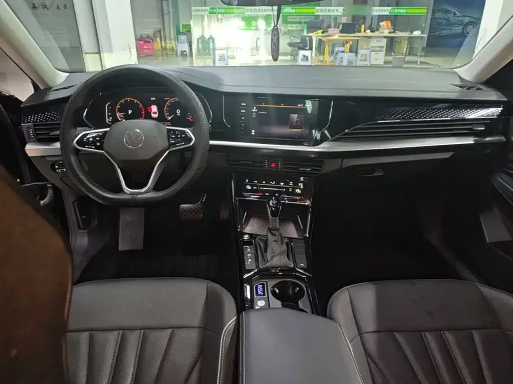 Volkswagen Passat — фото 6