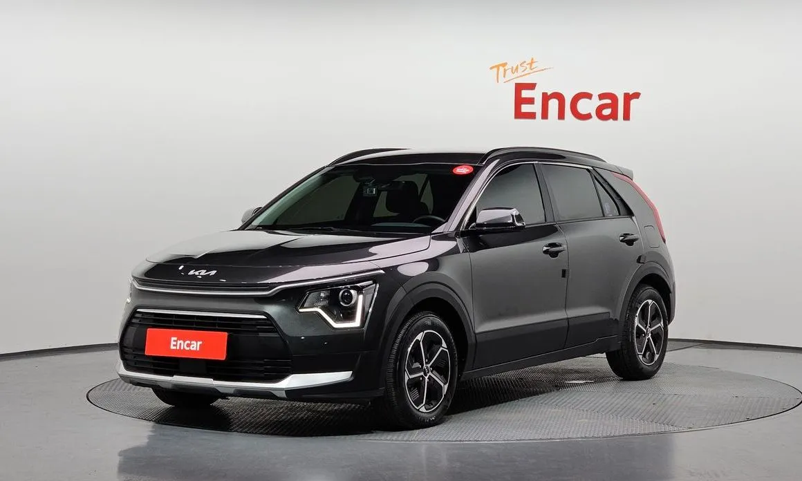 Kia Niro — фото 1