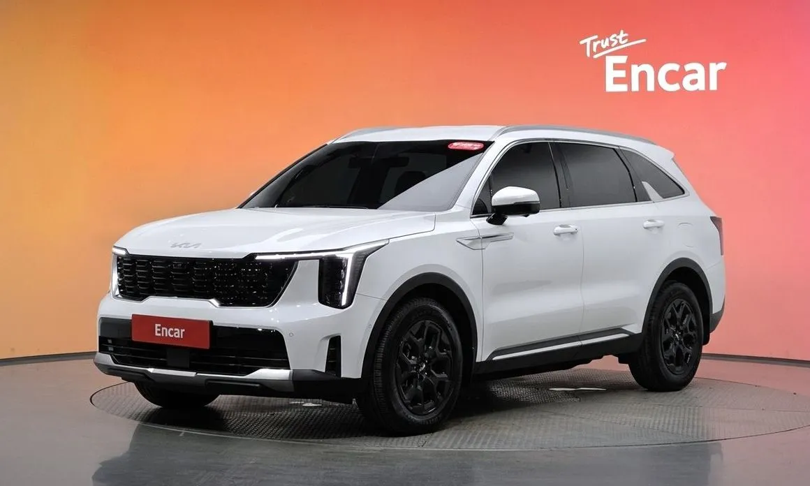 Kia Sorento — фото 1