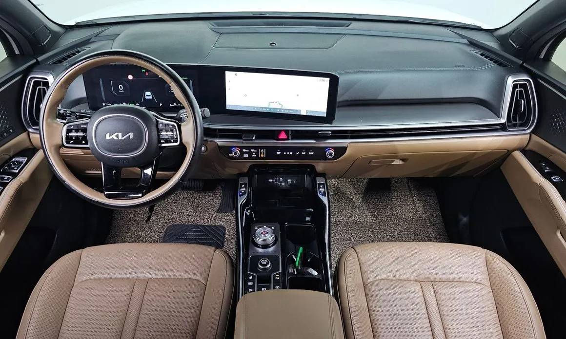 Kia Sorento — фото 8