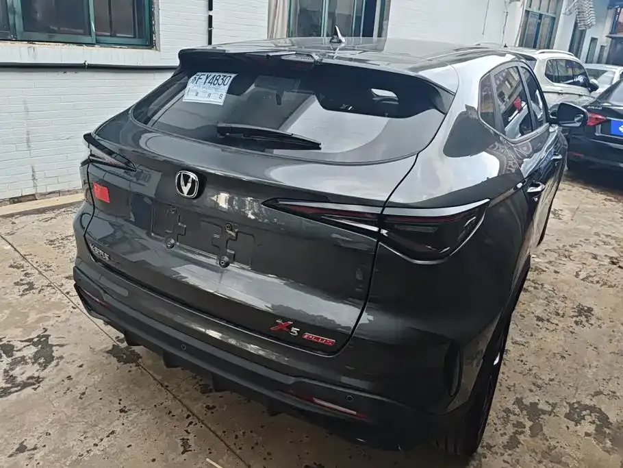 Changan X5 PLUS — фото 10