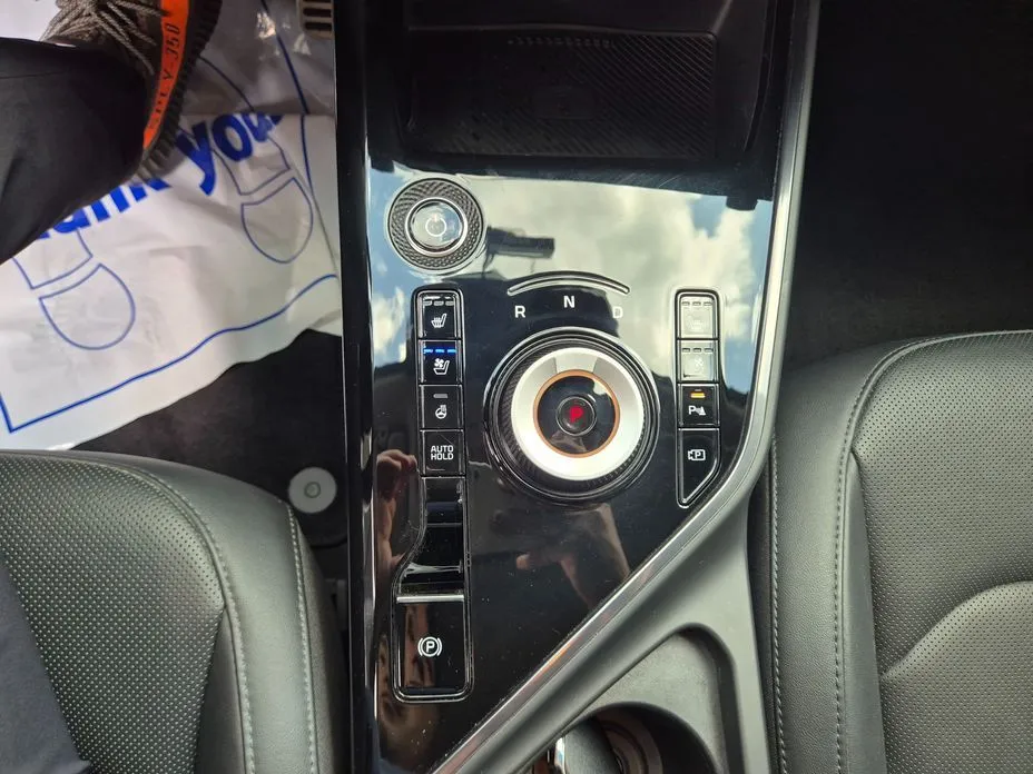 Kia Niro — фото 10