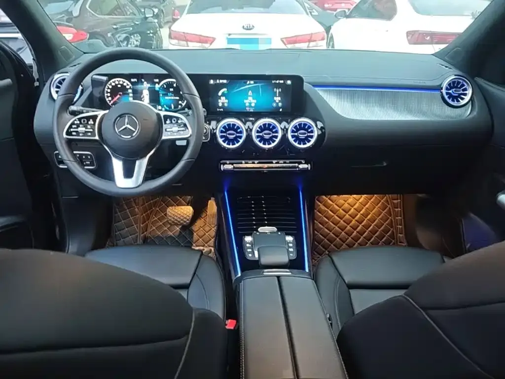 Mercedes-Benz GLA — фото 3