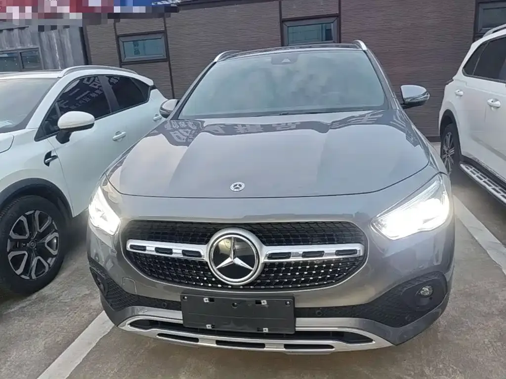 Mercedes-Benz GLA — фото 6