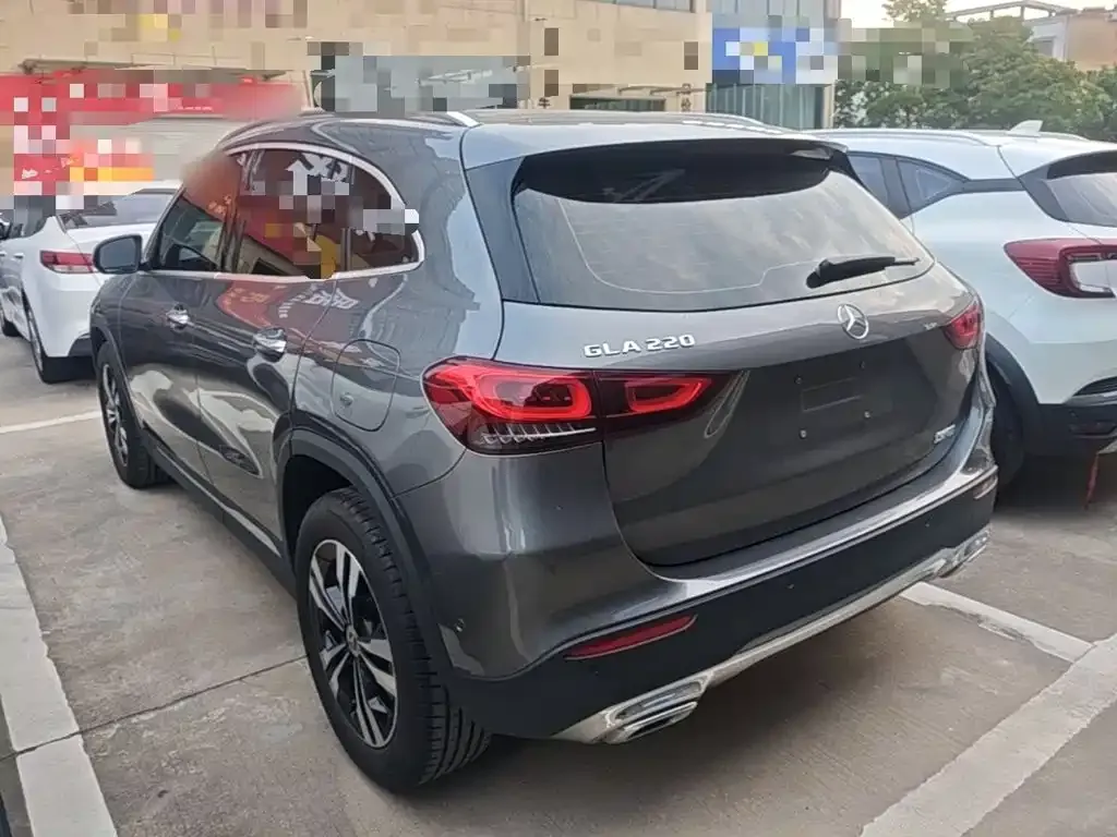 Mercedes-Benz GLA — фото 4