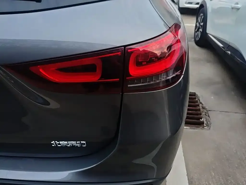 Mercedes-Benz GLA — фото 5