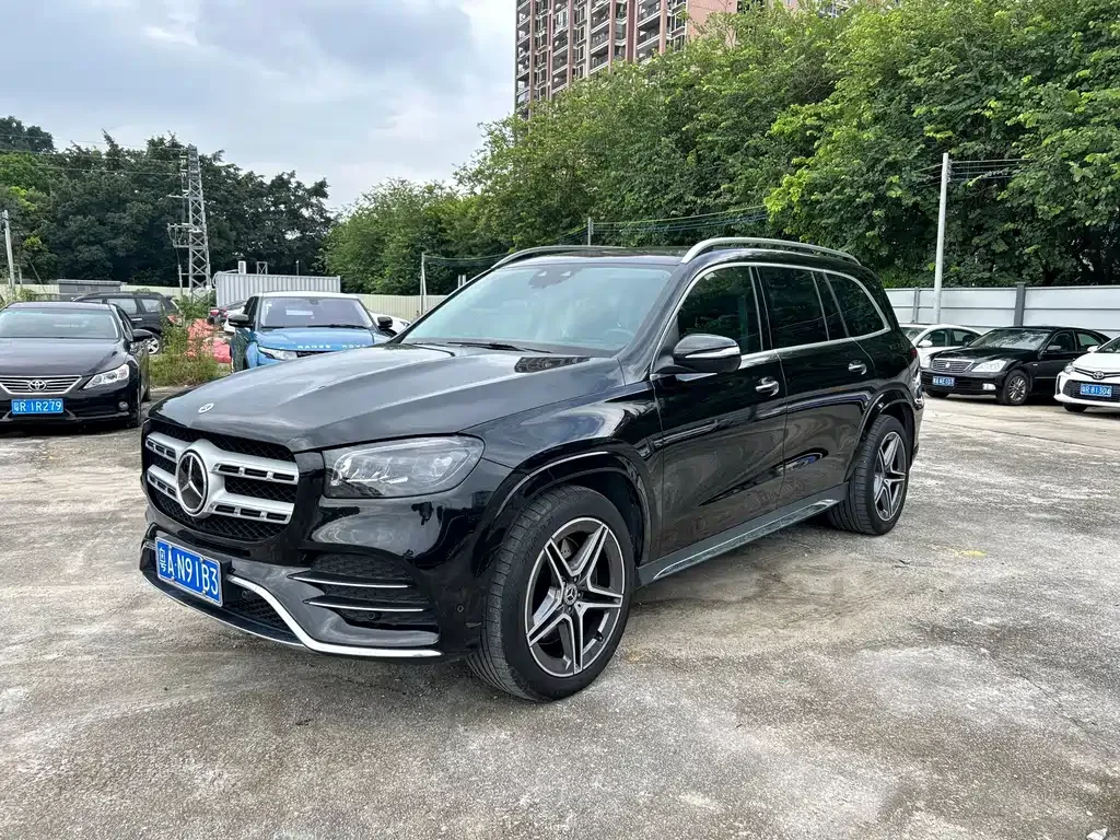 Mercedes-Benz GLS — фото 1