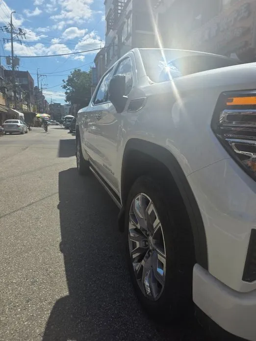 GMC Sierra — фото 3