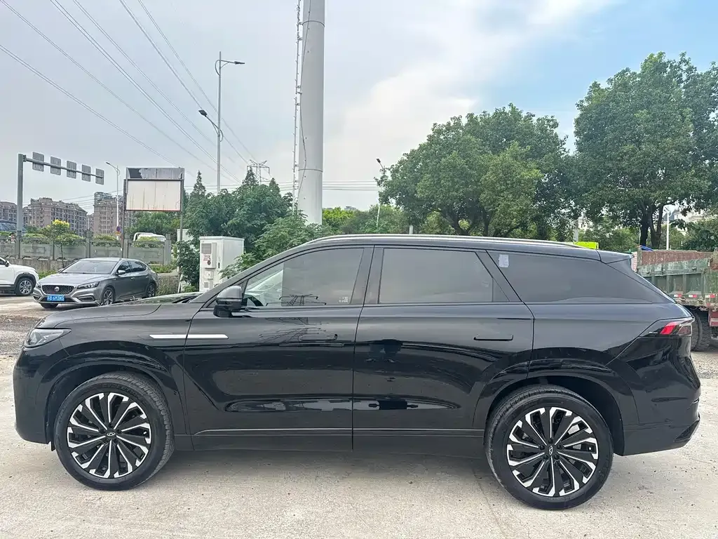 Chery Tiggo 9 — фото 10