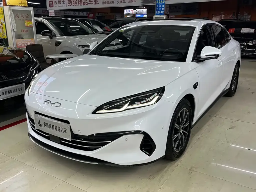 BYD Seal 06 — фото 1