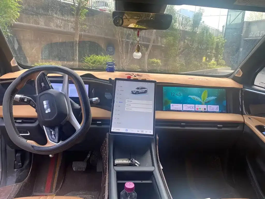 Geely Galaxy L7 — фото 2