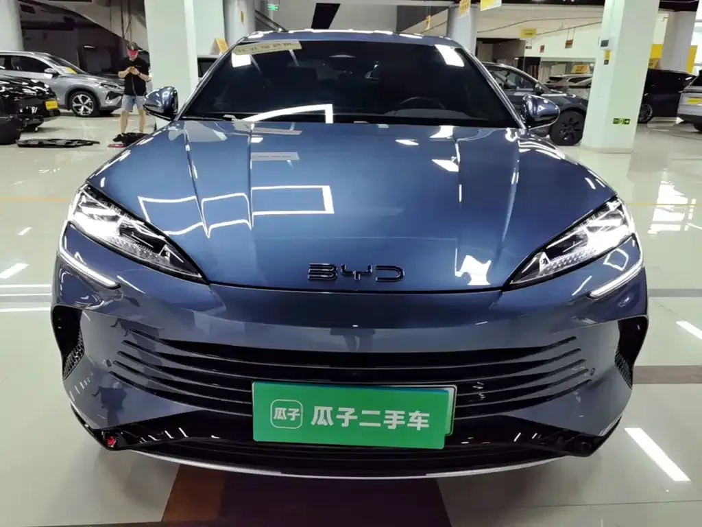 BYD Seal — фото 9