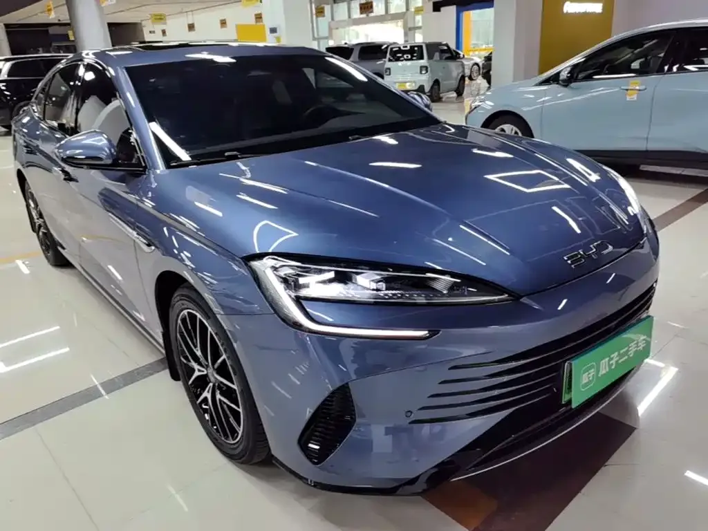 BYD Seal — фото 6