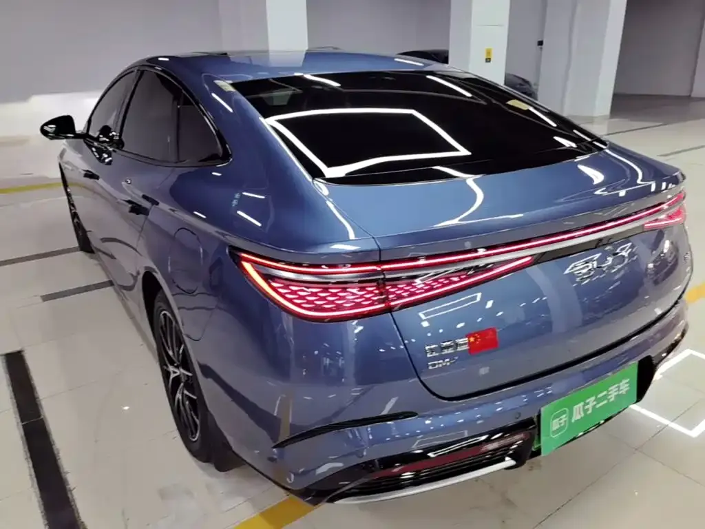 BYD Seal — фото 3