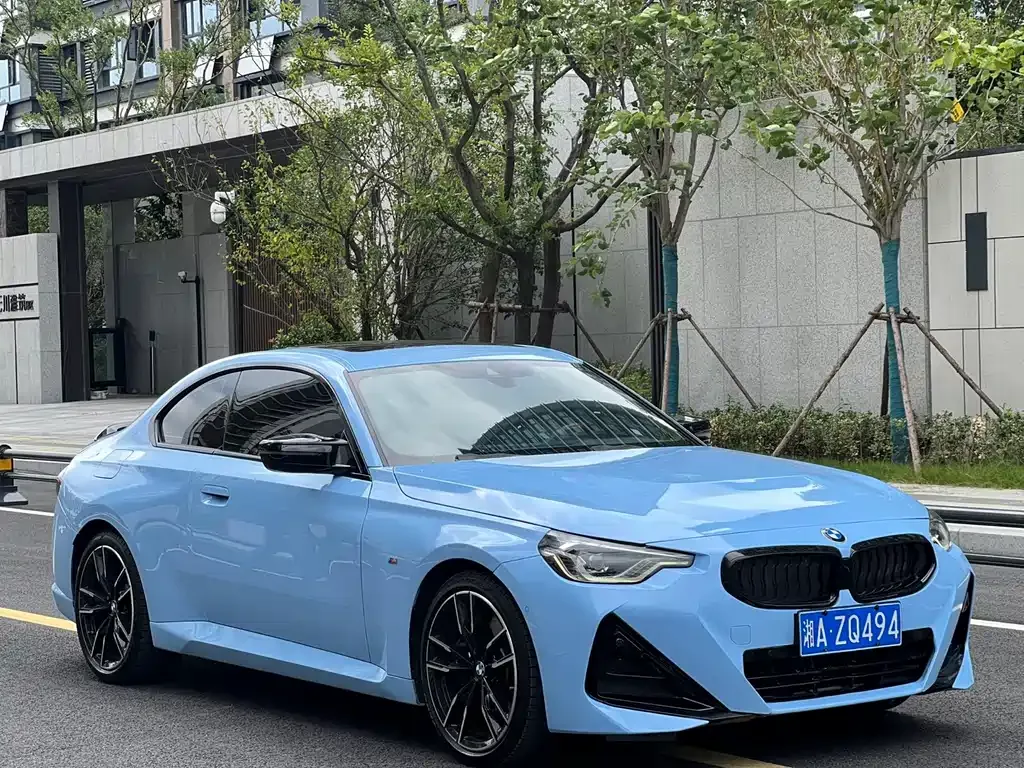 BMW M240i — фото 8