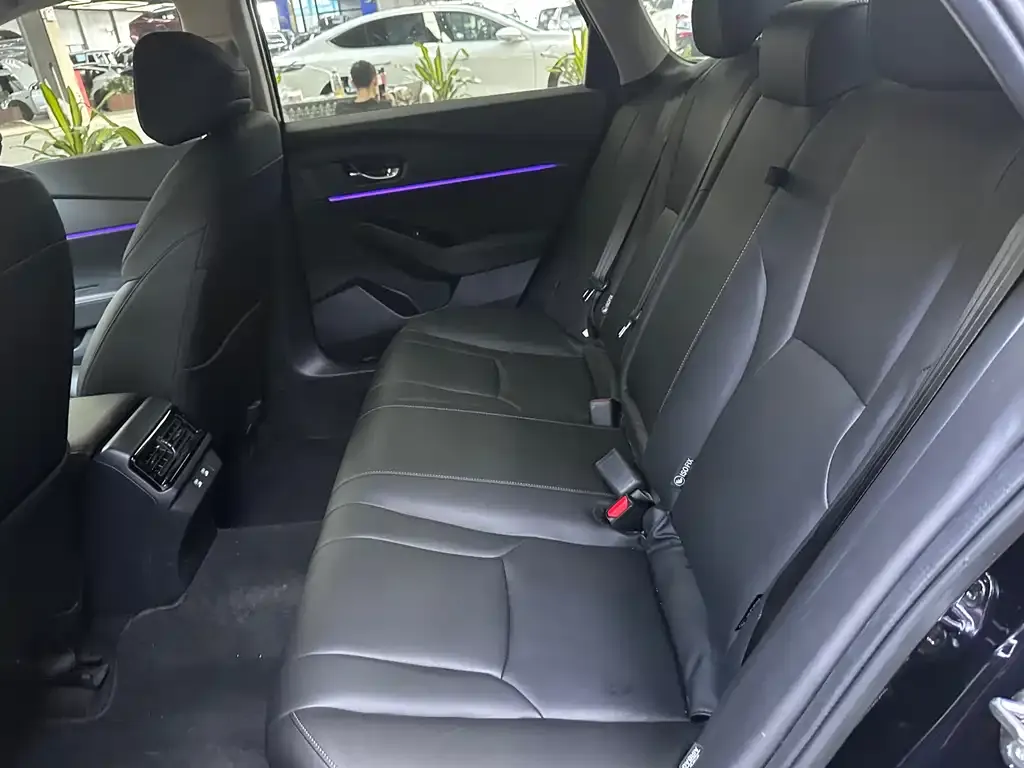 Honda Accord — фото 2