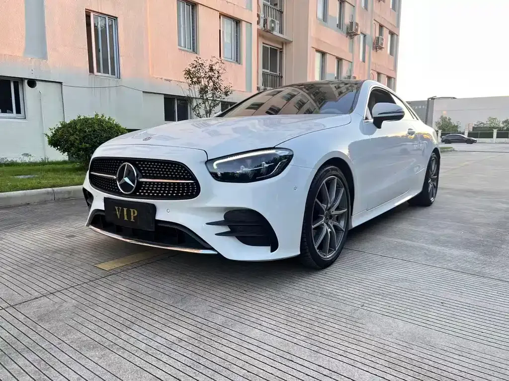 Mercedes-Benz E-Class (Import) — фото 1