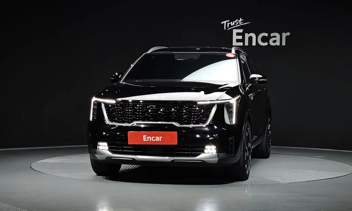Kia Sorento — фото 6