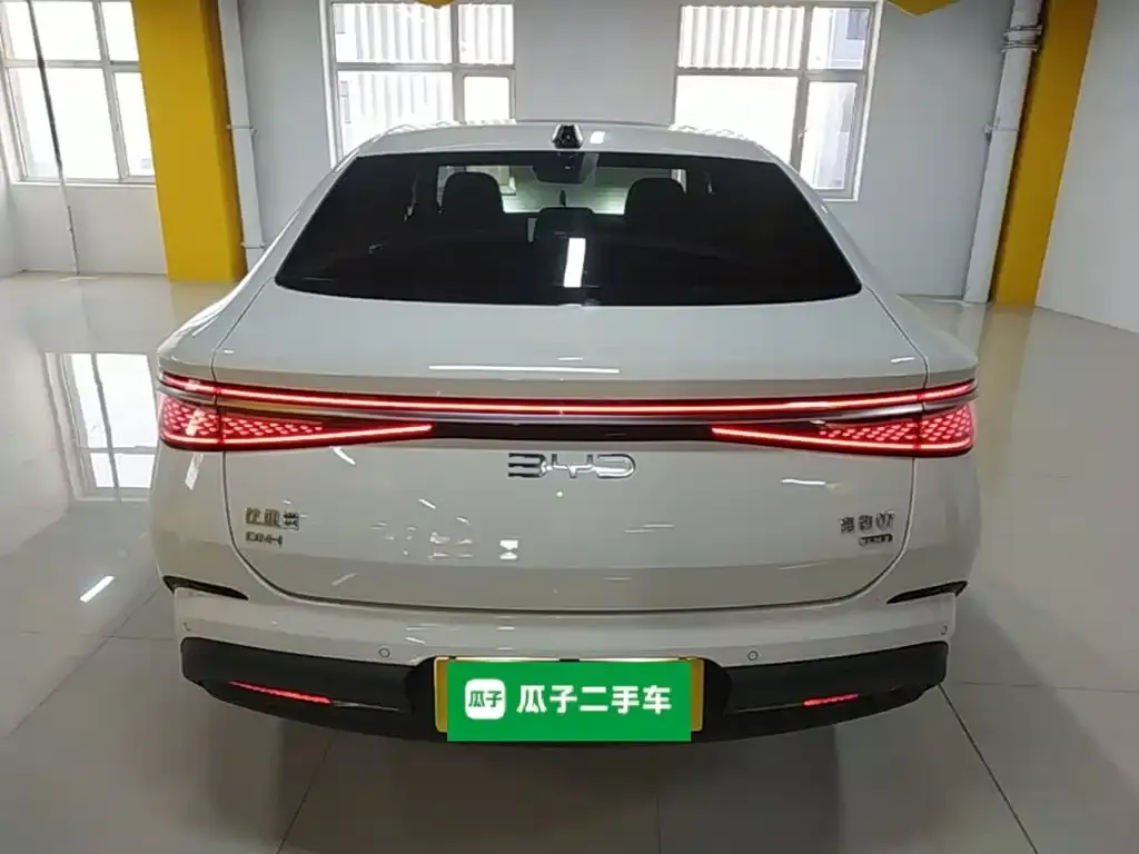 BYD Seal 07 DM-i — фото 2