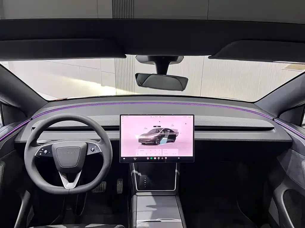 Tesla Model Y — фото 6