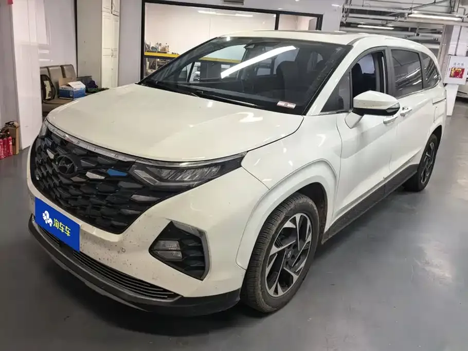 Hyundai Custo — фото 1