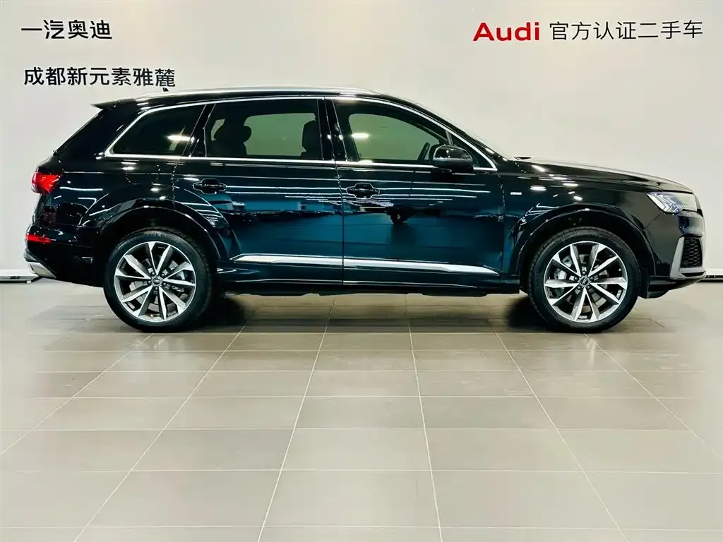 Audi Q7 — фото 2
