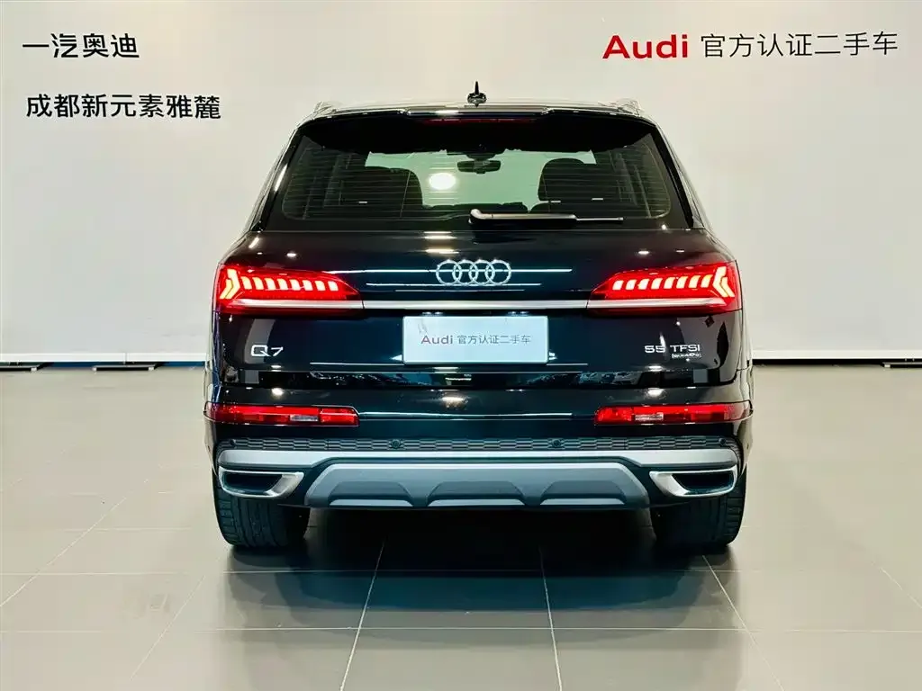 Audi Q7 — фото 3