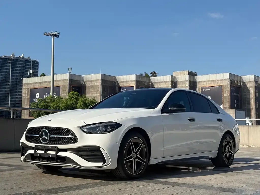 Mercedes-Benz C-Class — фото 4