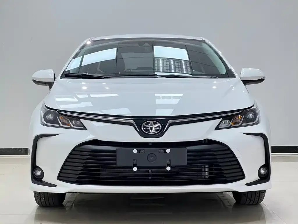 Toyota Corolla — фото 6