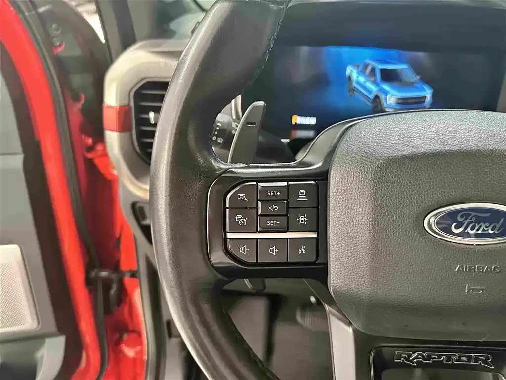 Ford F-150 Raptor — фото 9