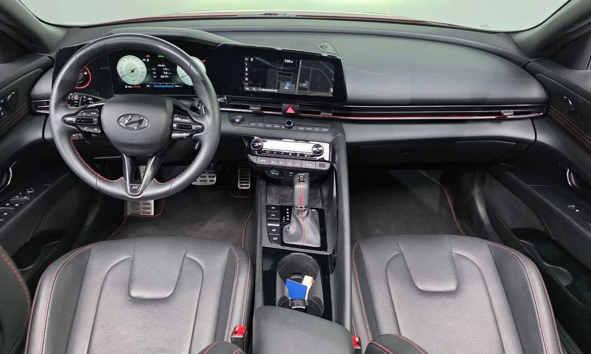 Hyundai AVANTE — фото 9