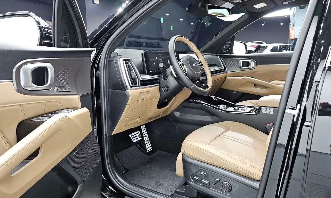 Kia Sorento — фото 9