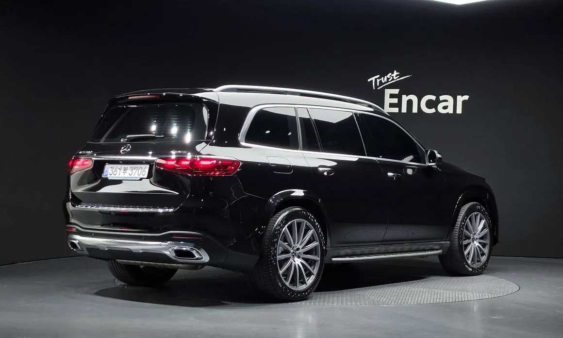 Mercedes-Benz GLS-Class — фото 6