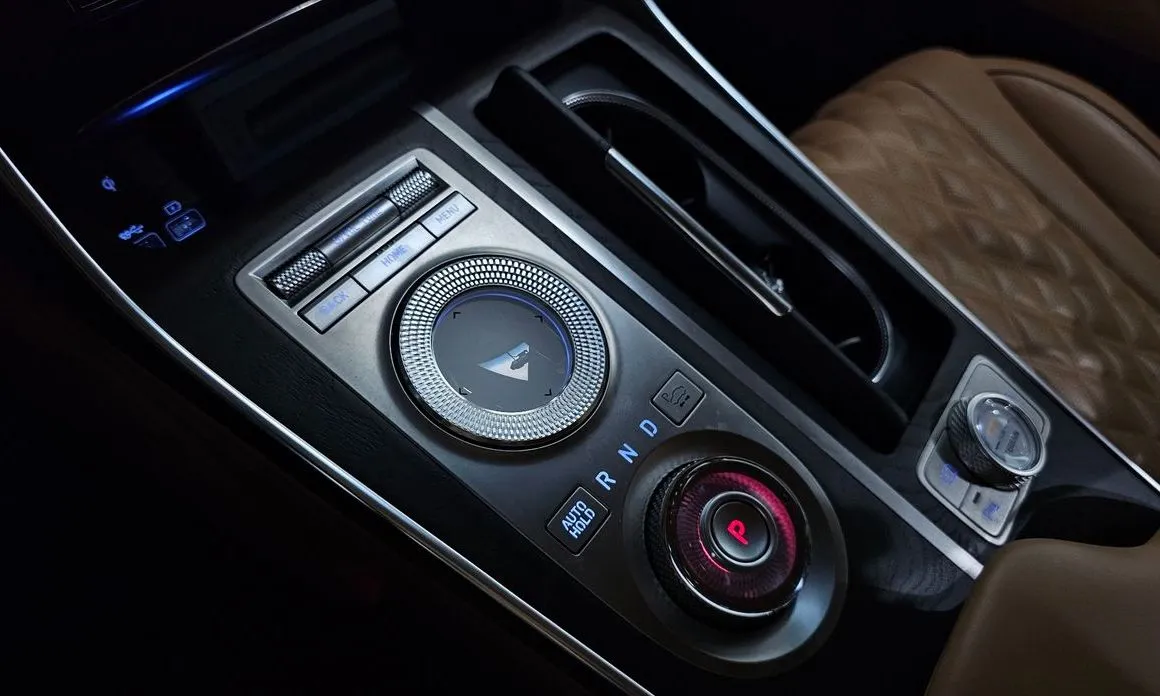 Genesis GV80 — фото 10
