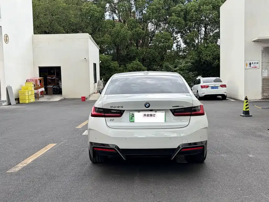 BMW i3 — фото 3