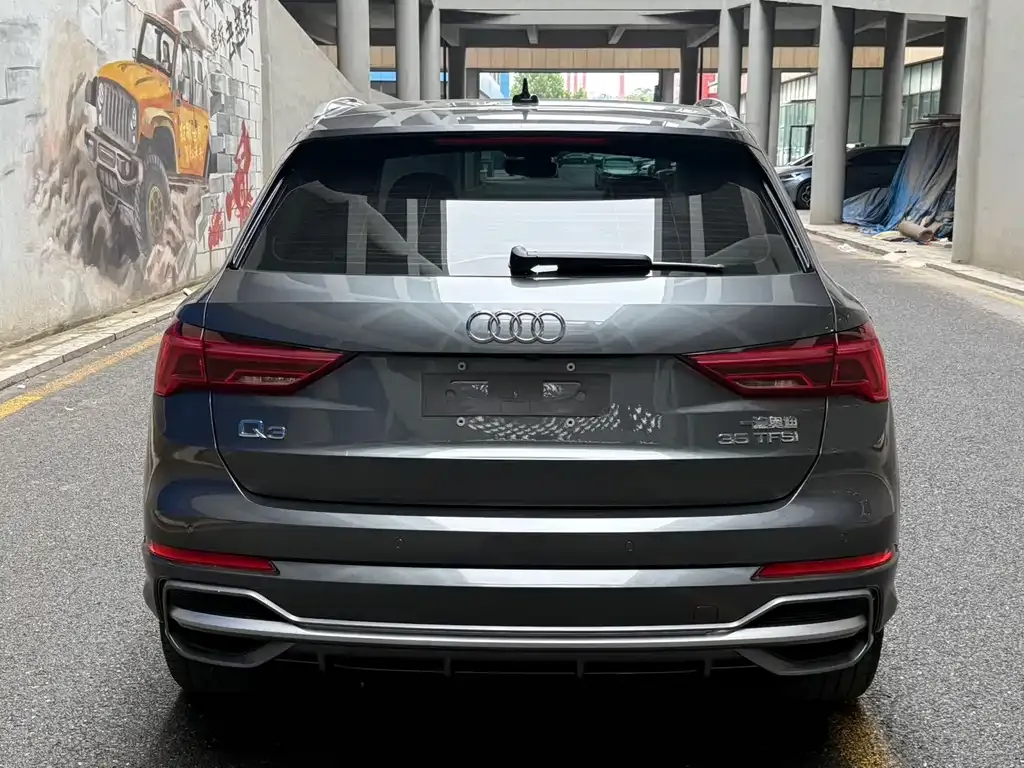 Audi Q3 — фото 2