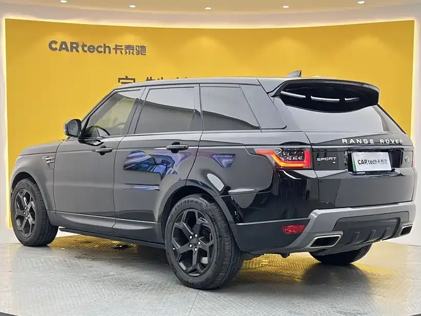Land Rover Sport PHEV — фото 8
