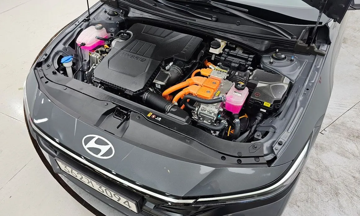 Hyundai AVANTE — фото 3