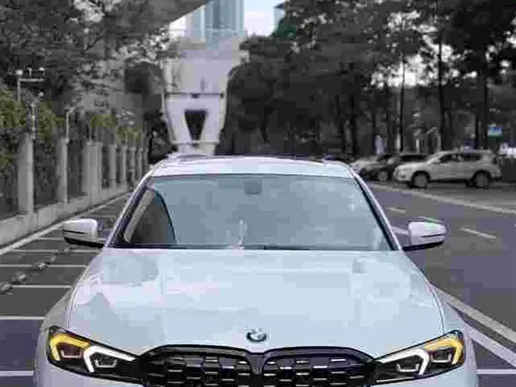 BMW 3 Series — фото 1