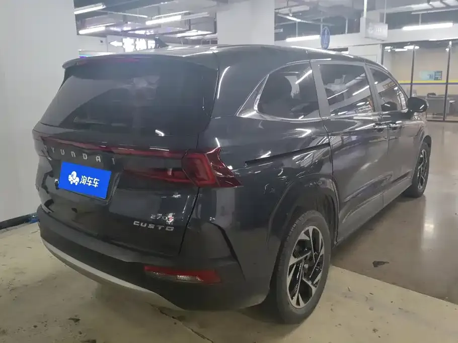 Hyundai Custo — фото 2