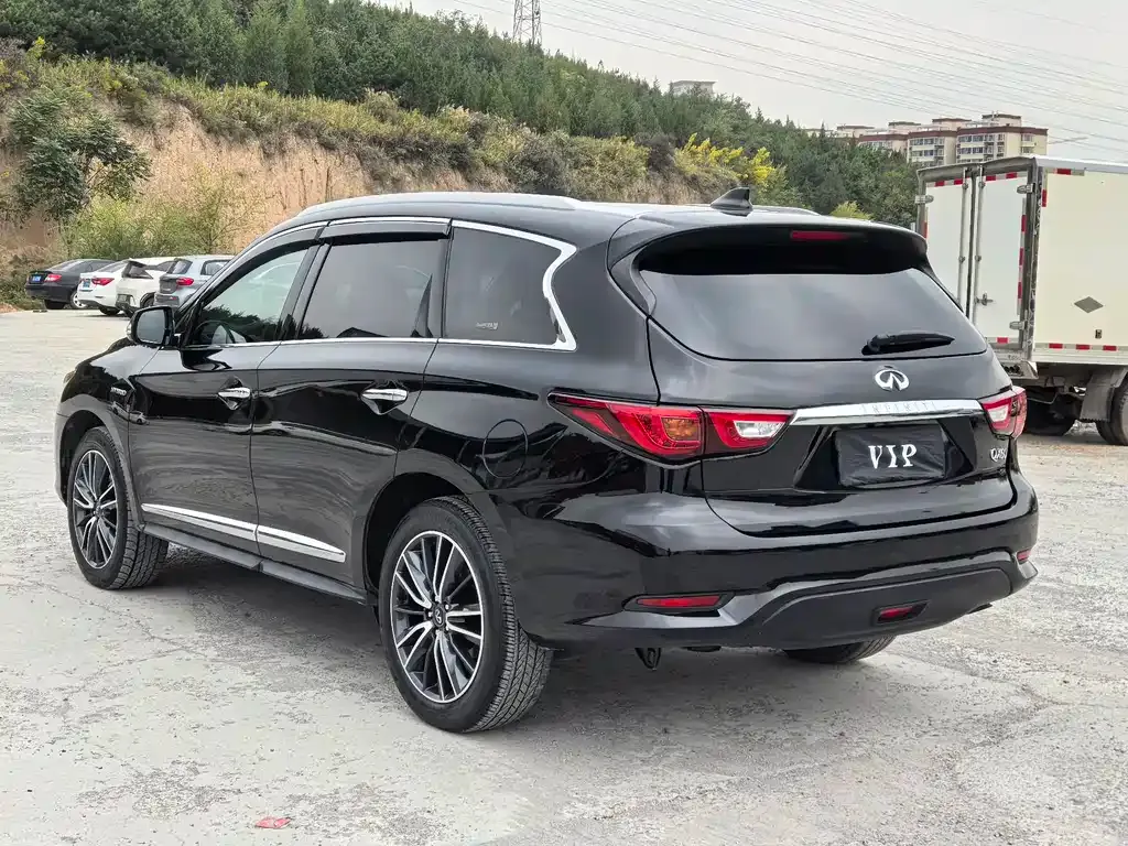 Infiniti QX60 (Import) — фото 6