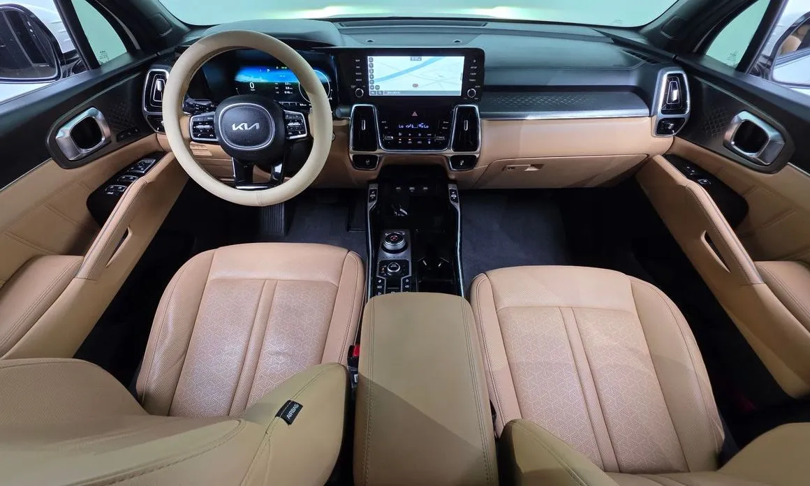 Kia Sorento — фото 8