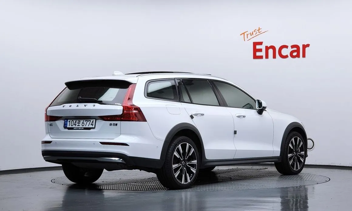 Volvo V60 — фото 4