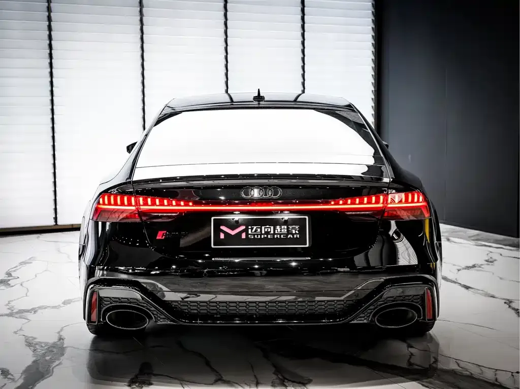 Audi RS 7 — фото 6