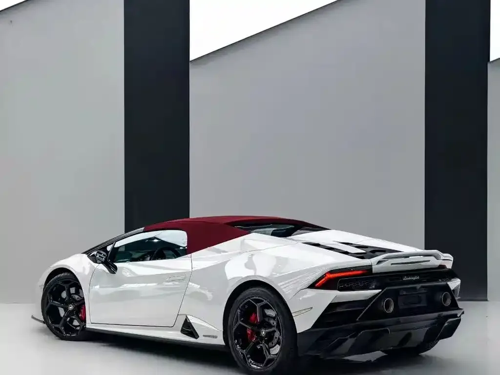Lamborghini Huracan — фото 5