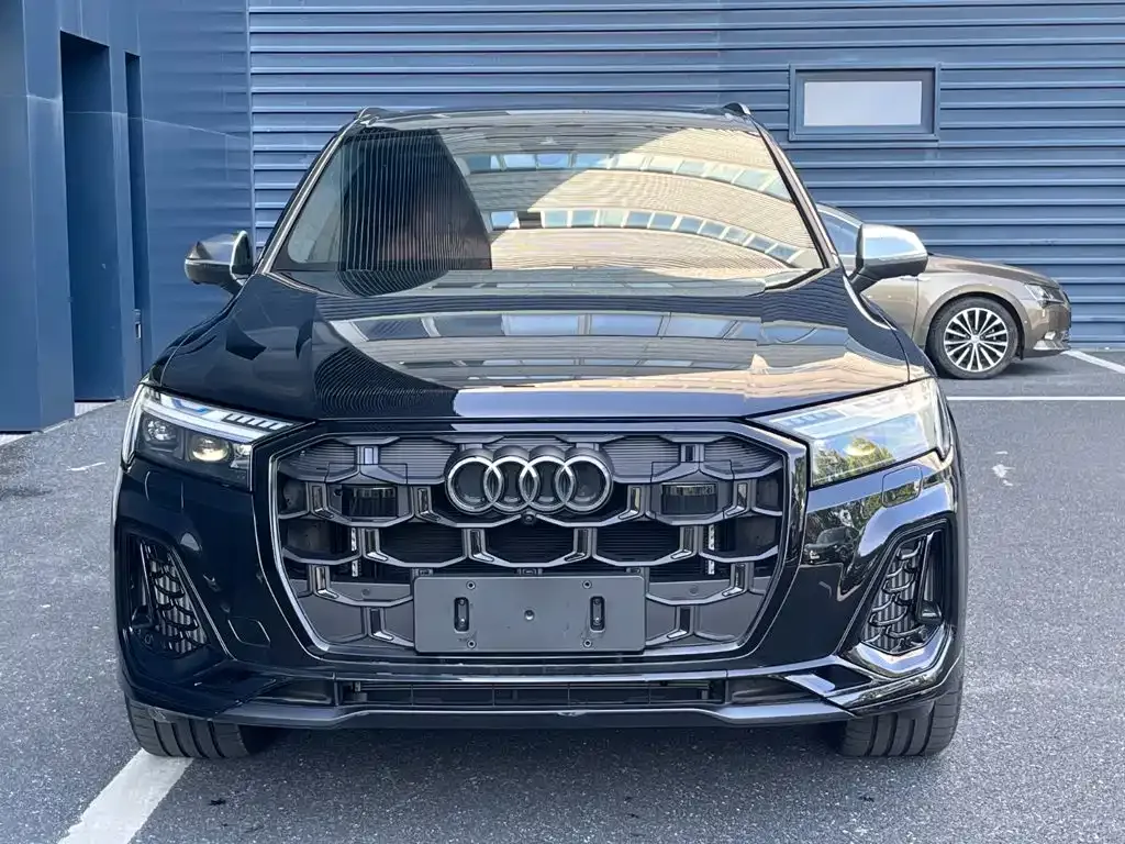 Audi SQ7 — фото 2