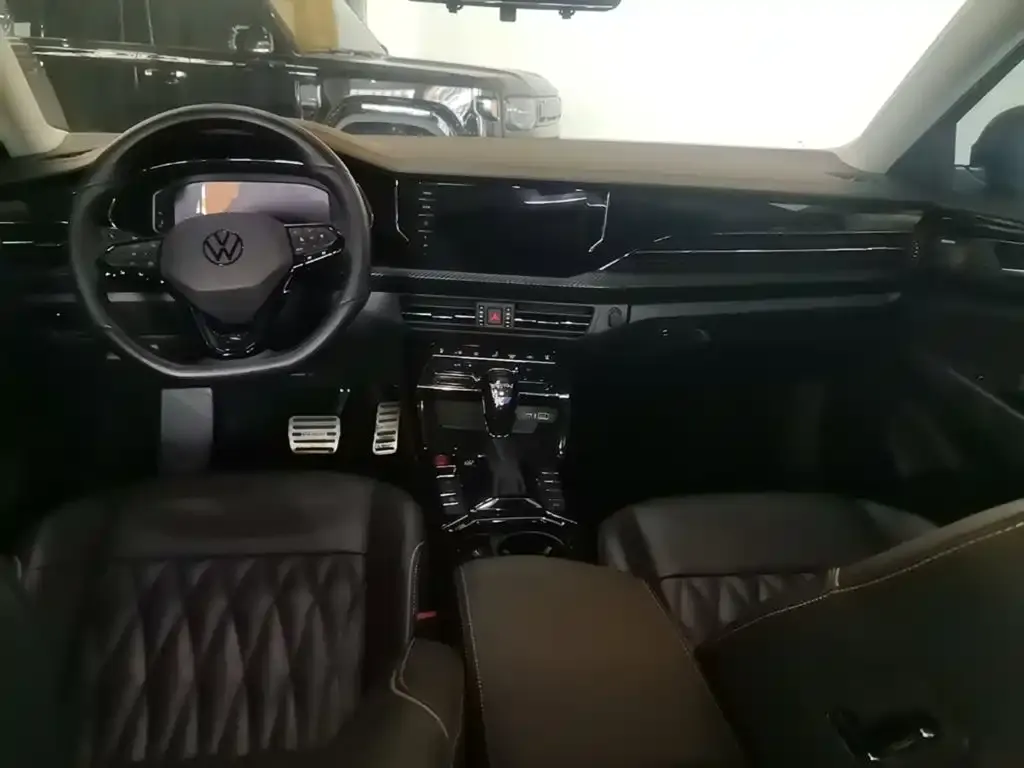 Volkswagen Passat — фото 2