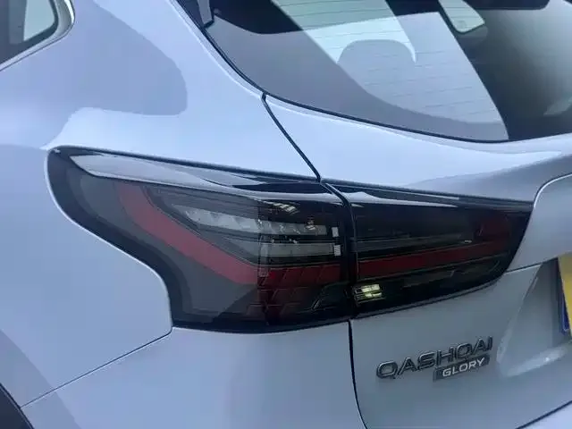 Nissan Qashqai — фото 6