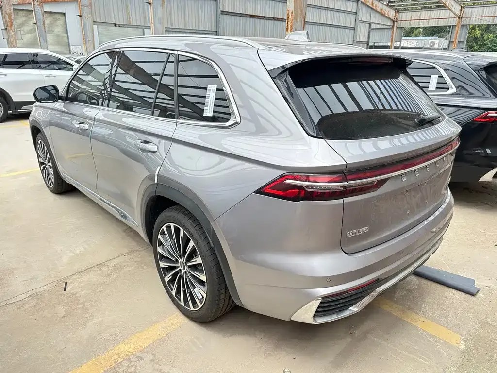 Geely Xingyue L — фото 3